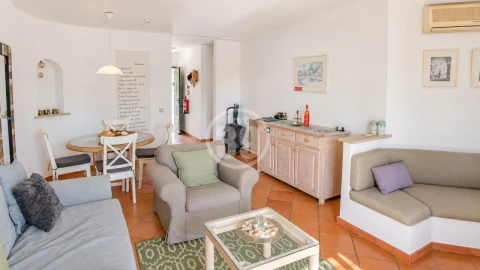 Apartamento T2 para Venda em Albufeira e Olhos de Água