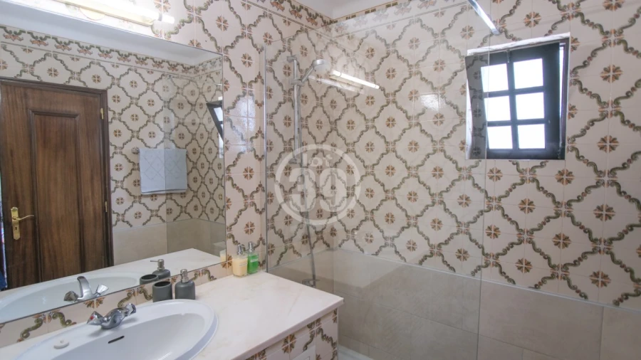 Apartamento T2 para Venda em Albufeira e Olhos de Água Foto 18