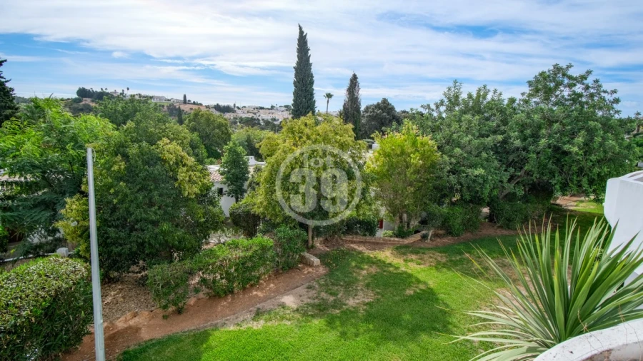 Apartamento T2 para Venda em Albufeira e Olhos de Água Foto 35