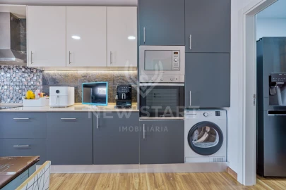 Moradia T4 para Venda em Quelfes