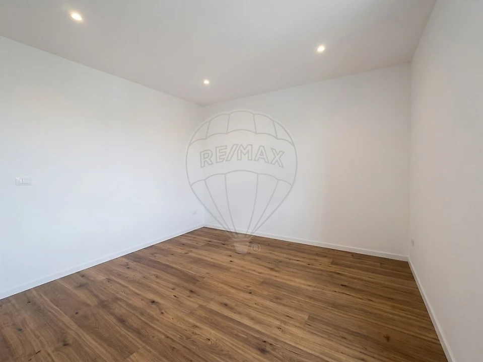 Apartamento T1 para Venda em Nossa Senhora do Pópulo, Coto e São Gregório Foto 2