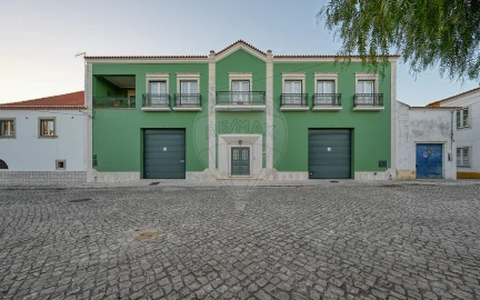 Moradia T5 para Venda em Valada
