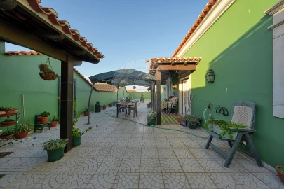 Moradia T5 para Venda em Valada