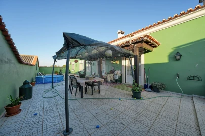 Moradia T5 para Venda em Valada