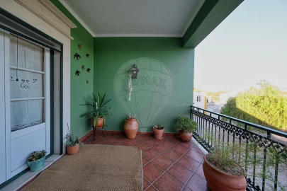 Moradia T5 para Venda em Valada