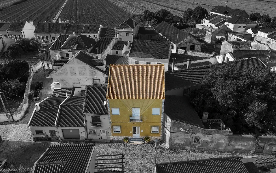 Moradia T3 para Venda em Valada Foto 3