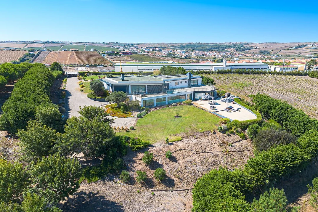 Moradia T6 para Venda em São Pedro da Cadeira Foto 35