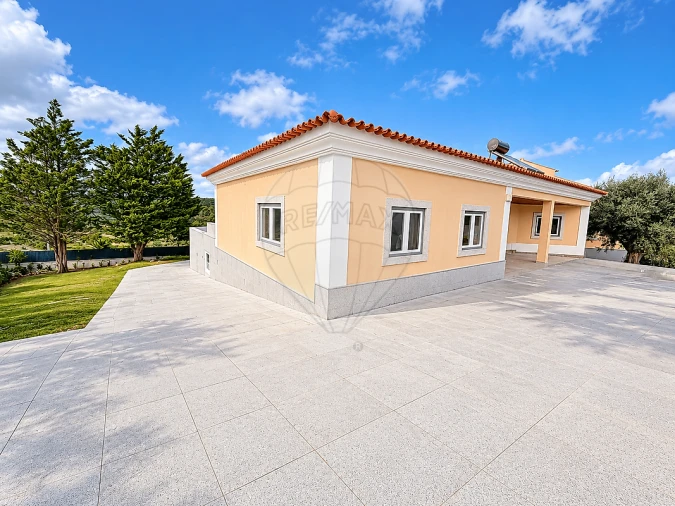 Moradia T5 para Venda em São João das Lampas e Terrugem Foto 6
