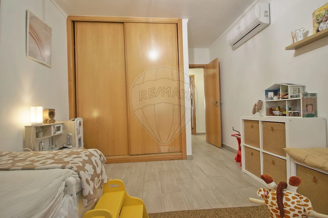 Apartamento T2 para Venda em Santa Iria de Azoia, São João da Talha e Bobadela Foto 26