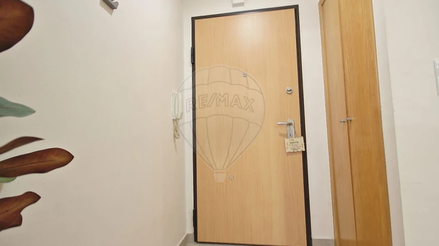 Apartamento T2 para Venda em Santa Iria de Azoia, São João da Talha e Bobadela