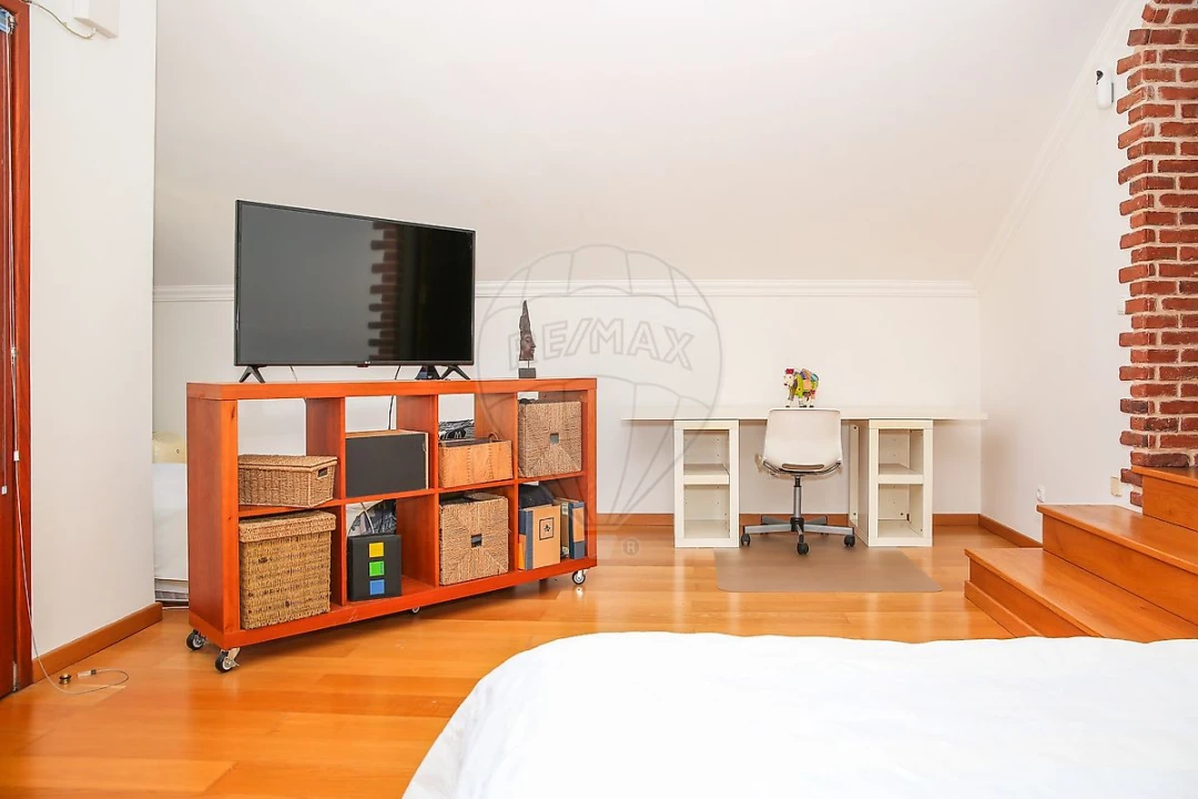 Moradia T6 para Venda em Santo Quintino Foto 20