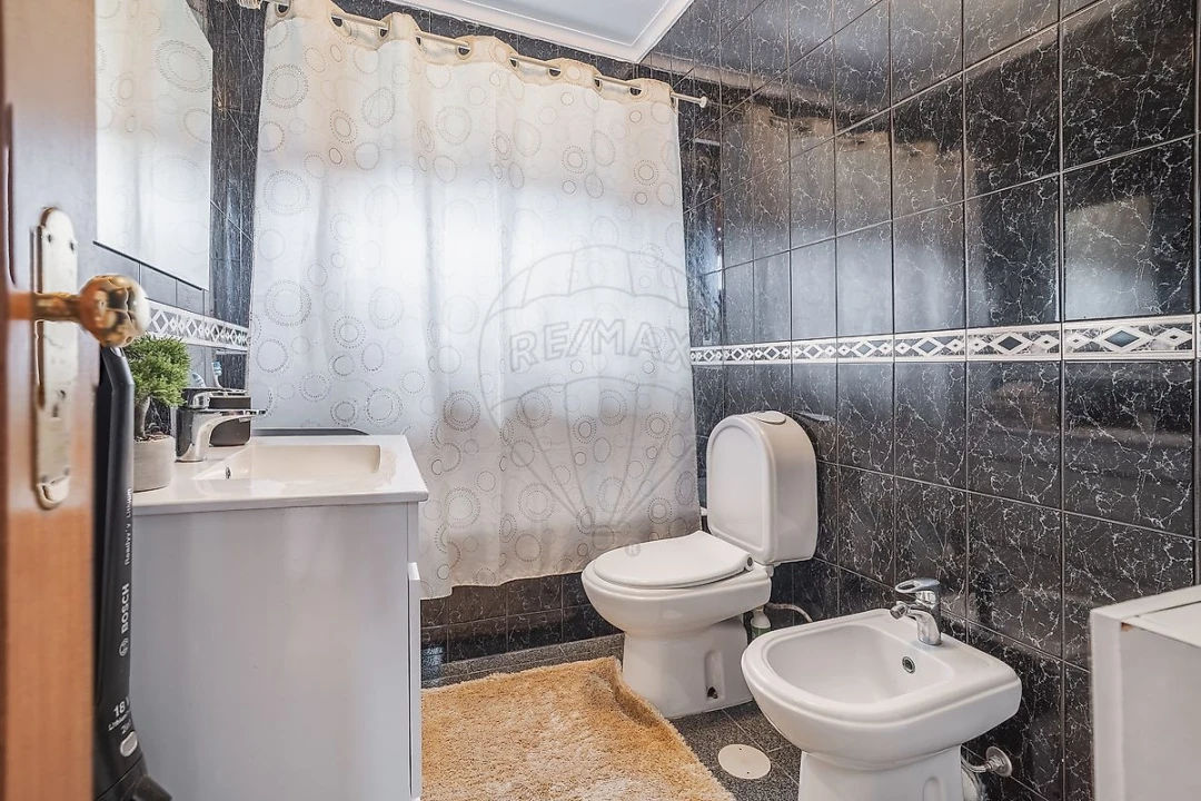 Apartamento T3 para Venda em Santa Marinha e São Pedro da Afurada Foto 7