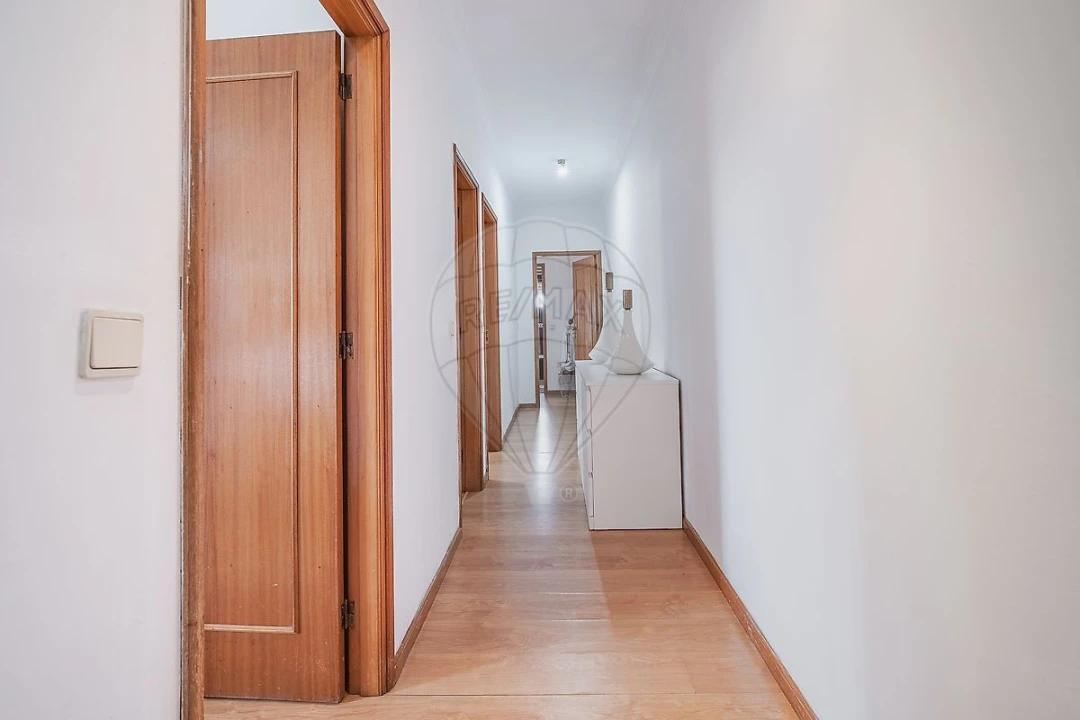 Apartamento T3 para Venda em Santa Marinha e São Pedro da Afurada Foto 16