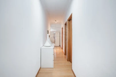 Apartamento T3 para Venda em Santa Marinha e São Pedro da Afurada