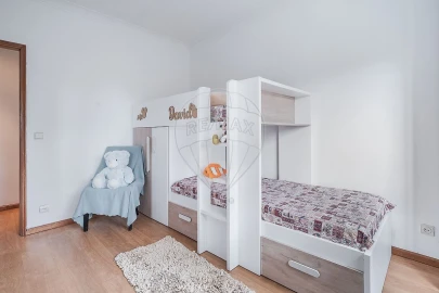 Apartamento T3 para Venda em Santa Marinha e São Pedro da Afurada