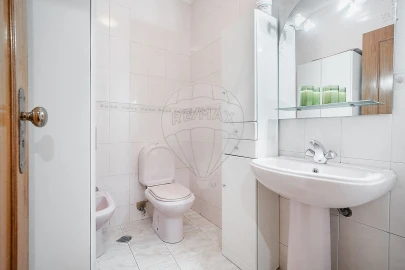 Apartamento T3 para Venda em Santa Marinha e São Pedro da Afurada