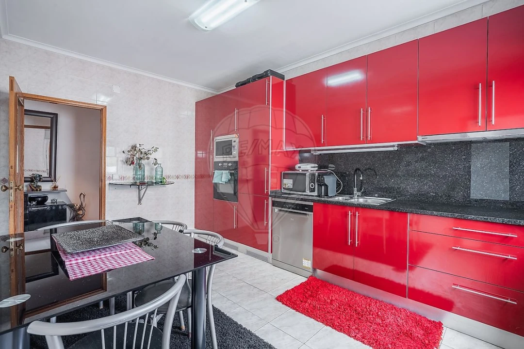 Apartamento T3 para Venda em Santa Marinha e São Pedro da Afurada Foto 4