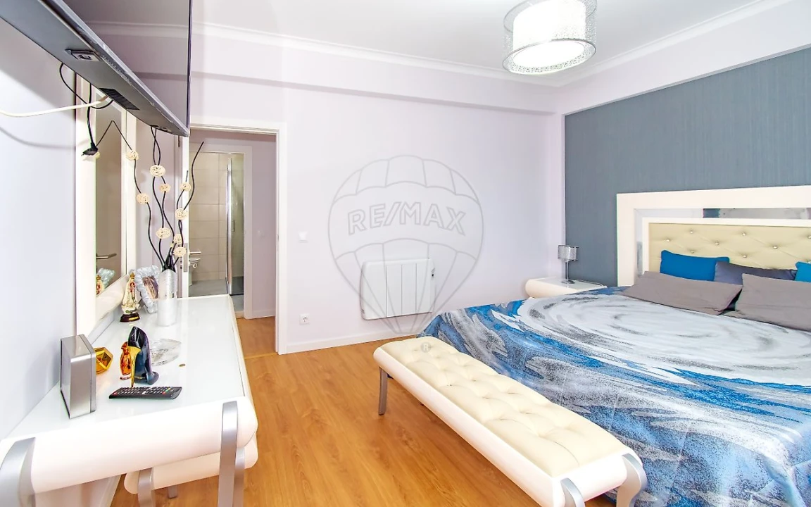 Apartamento T3 para Arrendamento em Póvoa de Santa Iria e Forte da Casa Foto 9