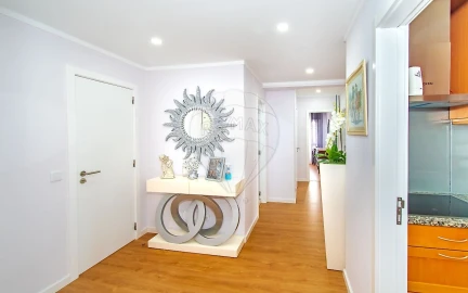 Apartamento T3 para Arrendamento em Póvoa de Santa Iria e Forte da Casa