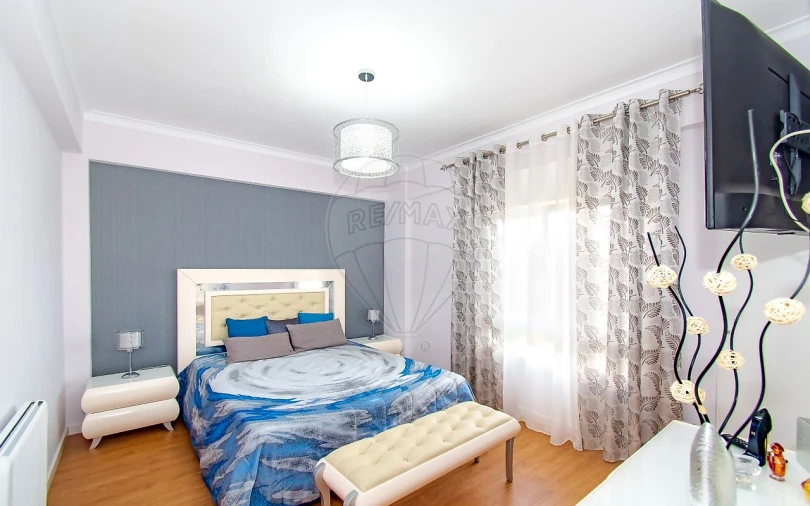 Apartamento T3 para Arrendamento em Póvoa de Santa Iria e Forte da Casa Foto 17