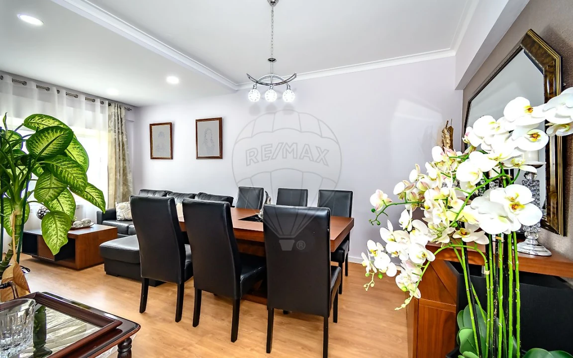 Apartamento T3 para Arrendamento em Póvoa de Santa Iria e Forte da Casa Foto 5