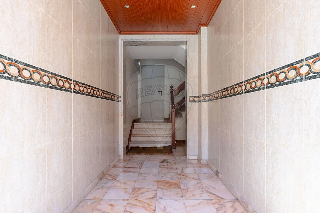 Apartamento T3 para Venda em Odivelas Foto 28