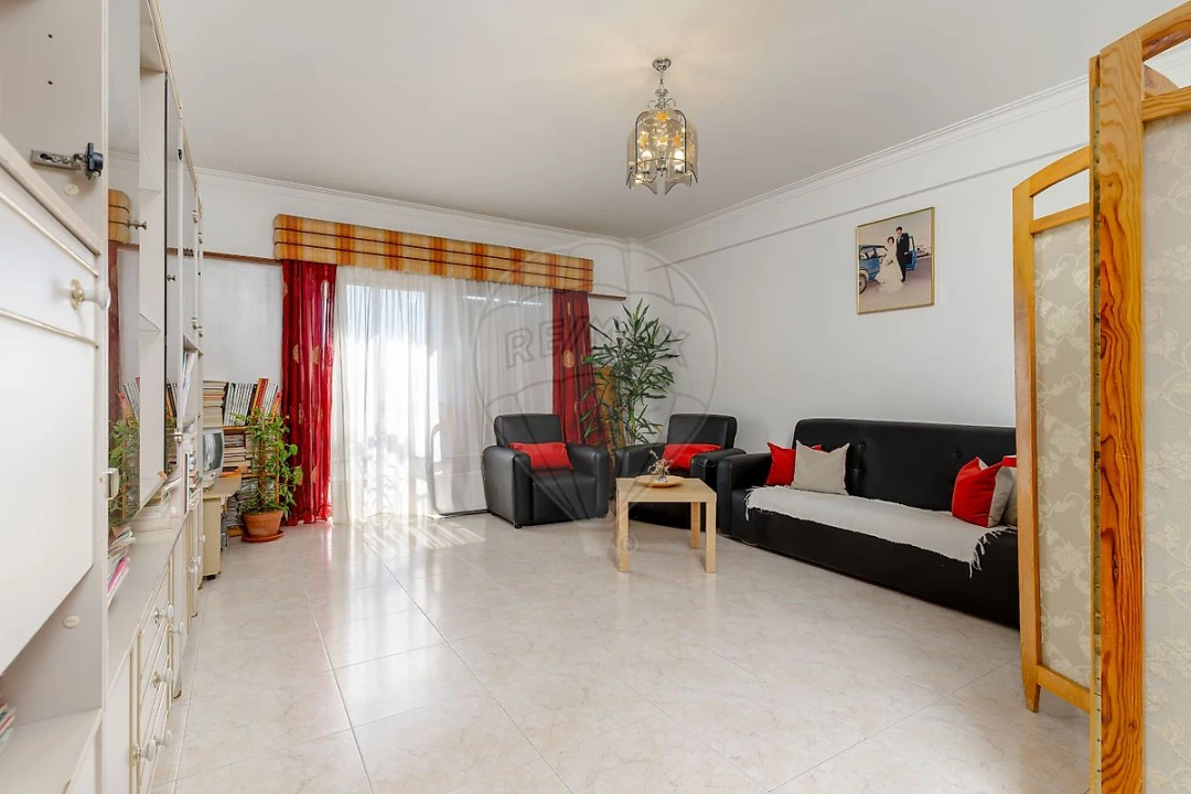 Apartamento T3 para Venda em Odivelas Foto 12
