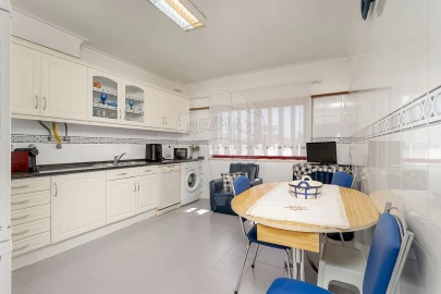 Apartamento T3 para Venda em Odivelas