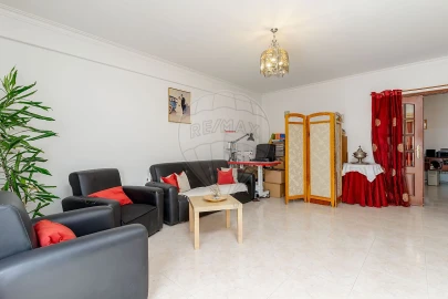 Apartamento T3 para Venda em Odivelas
