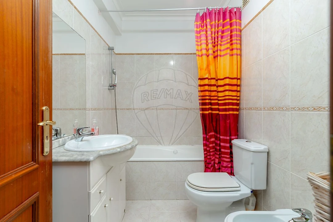 Apartamento T3 para Venda em Odivelas Foto 11