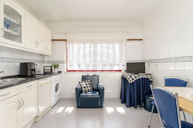 Apartamento T3 para Venda em Odivelas Foto 18