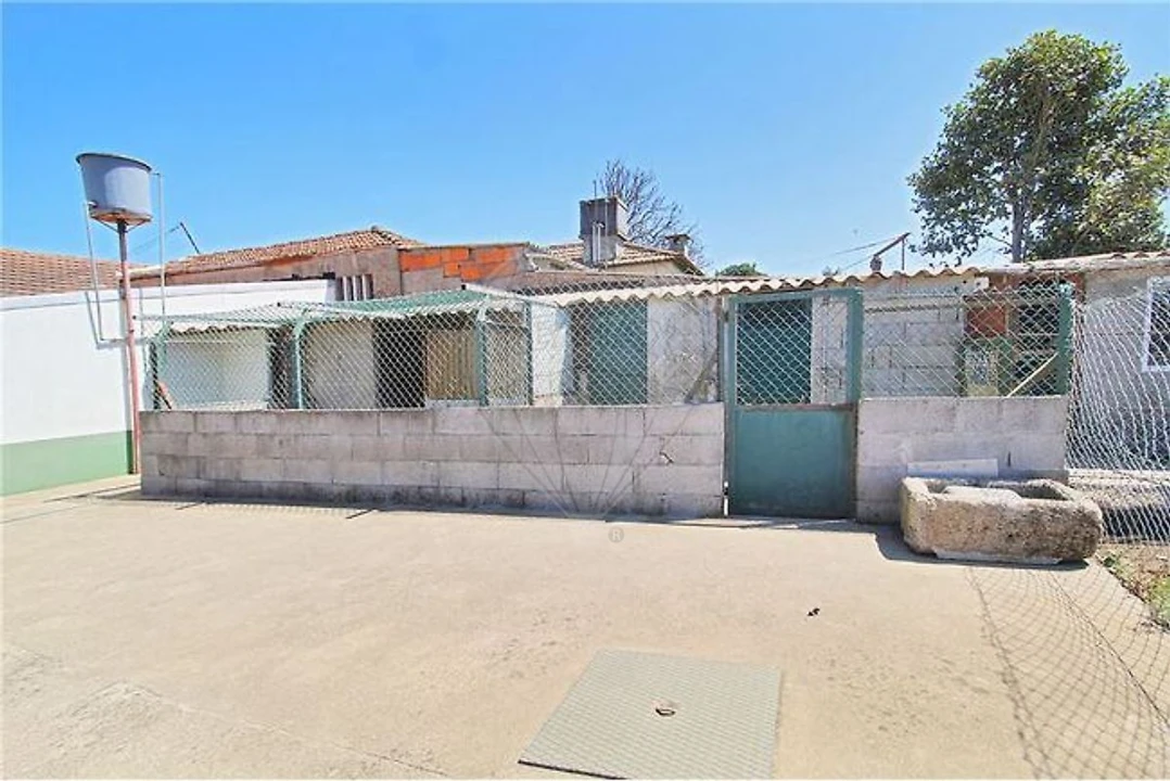 Moradia T2 para Venda em Vila Nova da Telha Foto 10