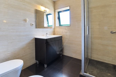 Moradia T2 para Venda em Vila Nova da Telha