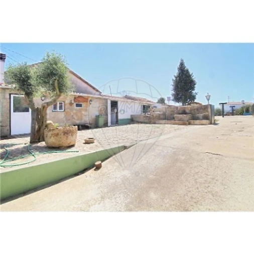 Moradia T2 para Venda em Vila Nova da Telha Foto 4