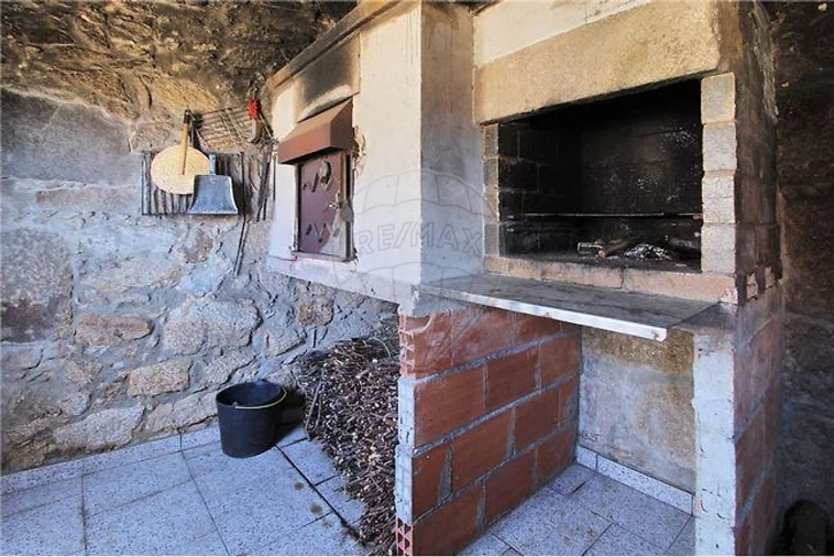 Moradia T2 para Venda em Vila Nova da Telha Foto 20