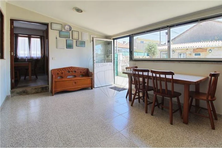 Moradia T2 para Venda em Vila Nova da Telha Foto 14