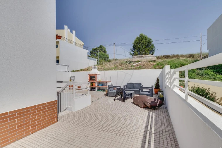 Moradia T3 para Venda em Oeiras e São Julião da Barra, Paço de Arcos e Caxias Foto 16