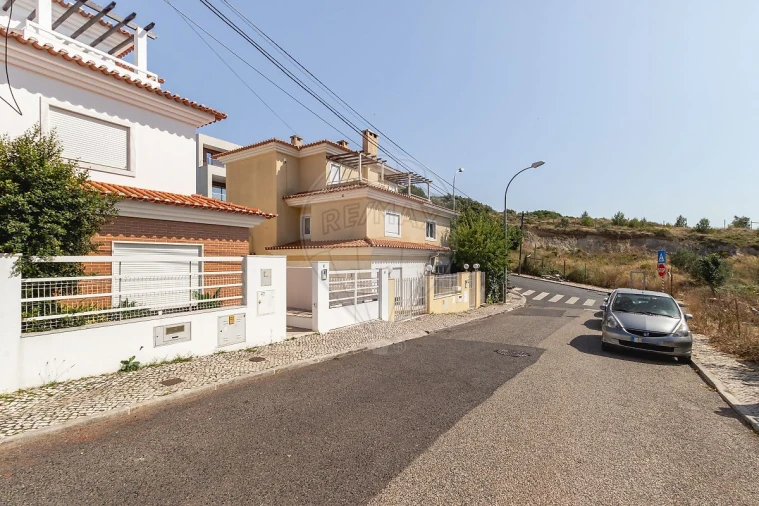 Moradia T3 para Venda em Oeiras e São Julião da Barra, Paço de Arcos e Caxias Foto 42