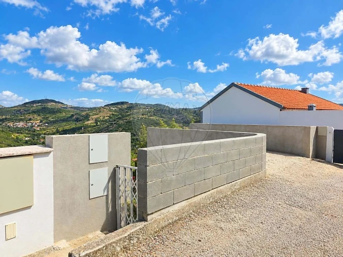 Terreno para Venda em Almargem do Bispo, Pêro Pinheiro e Montelavar Foto 4