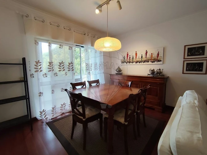 Apartamento T2 para Arrendamento em Santa Maria e São Miguel, São Martinho, São Pedro Penaferrim Foto 26