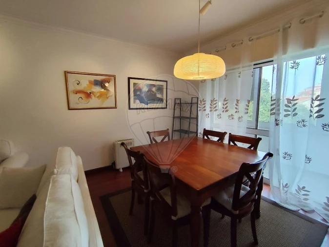 Apartamento T2 para Arrendamento em Santa Maria e São Miguel, São Martinho, São Pedro Penaferrim Foto 27