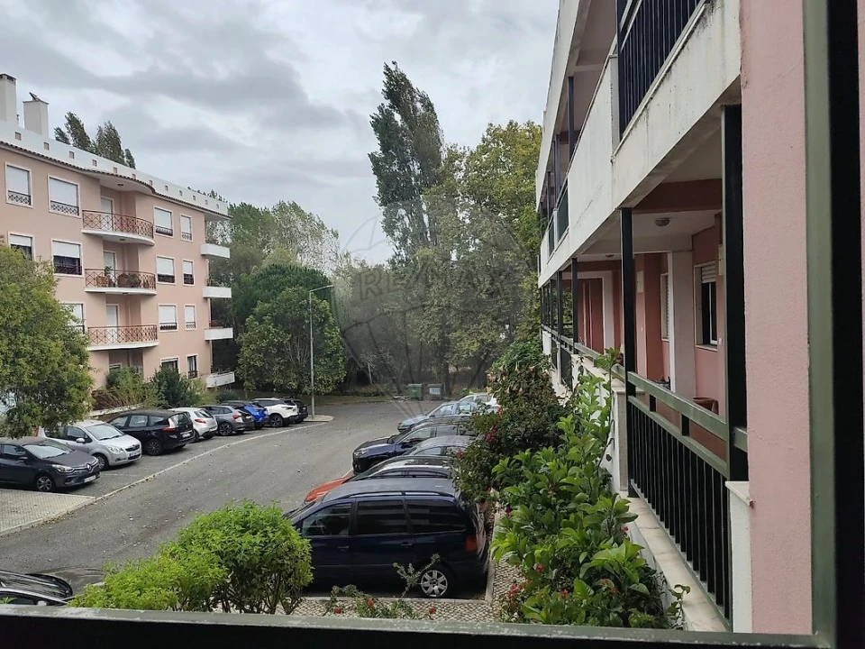 Apartamento T2 para Arrendamento em Santa Maria e São Miguel, São Martinho, São Pedro Penaferrim Foto 20