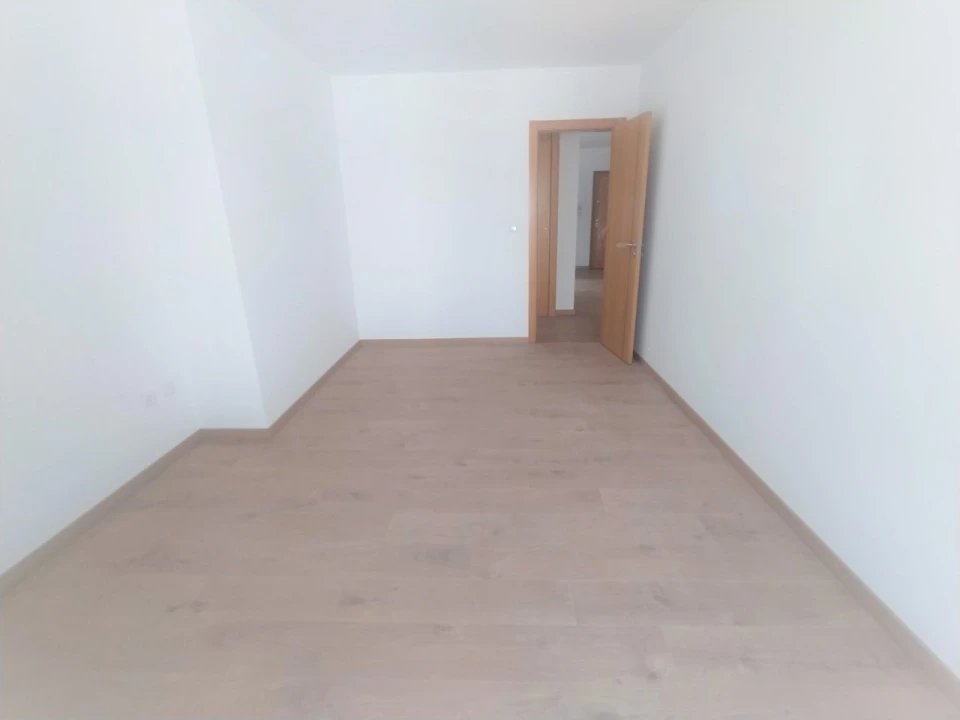 Apartamento T2 para Arrendamento em Algueirão-Mem Martins Foto 16