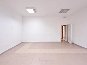 Negócio para Venda em Massamá e Monte Abraão