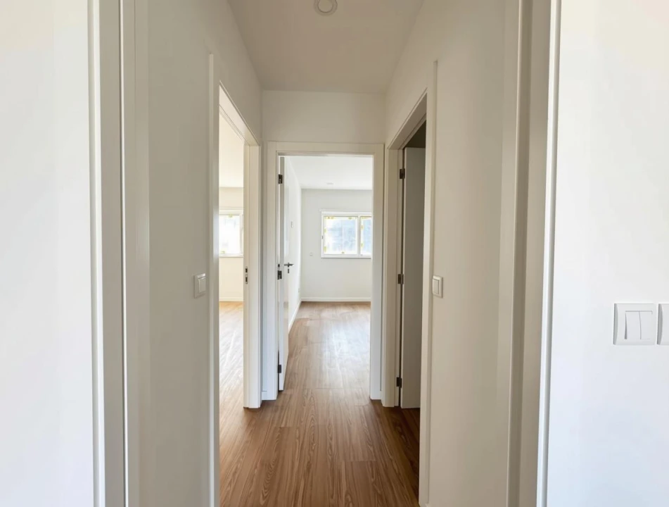 Apartamento T2 para Venda em Real, Dume e Semelhe Foto 11