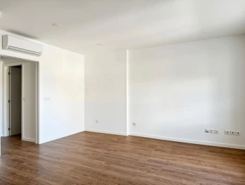 Apartamento T2 para Venda em Real, Dume e Semelhe