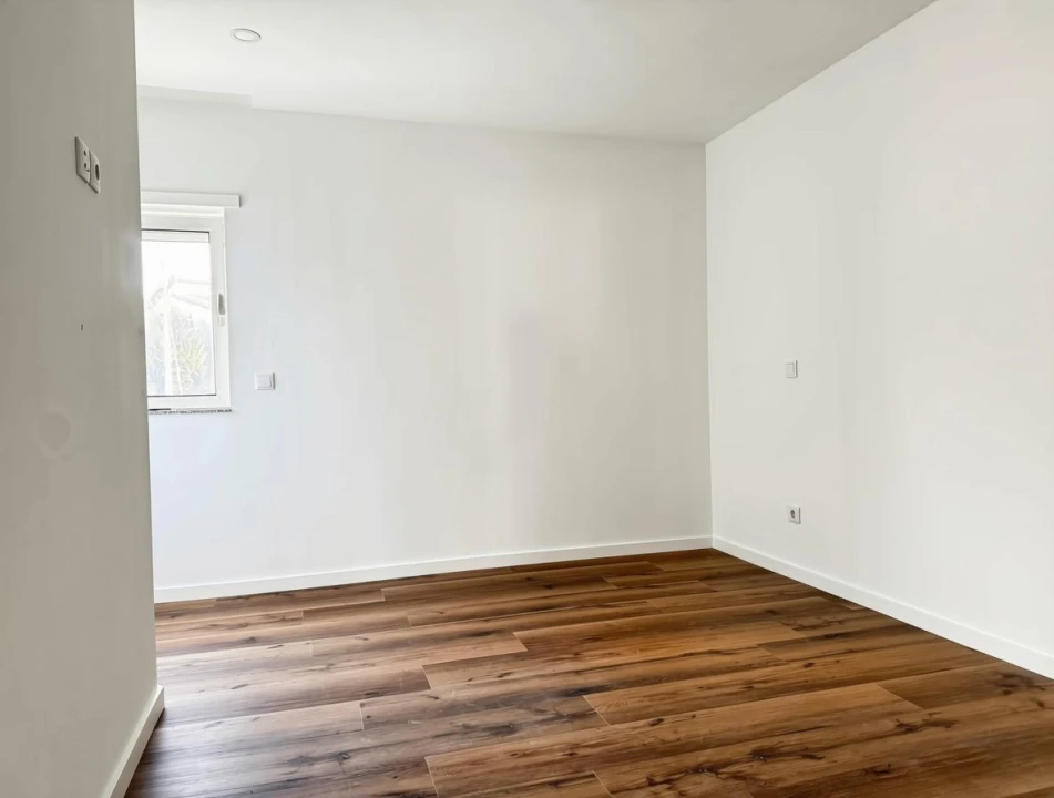 Apartamento T3 para Venda em Cabanelas Foto 13