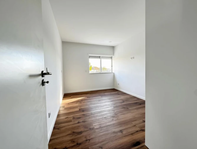 Apartamento T3 para Venda em Cabanelas Foto 18