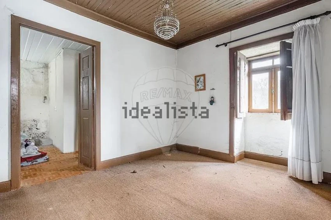 Moradia T2 para Venda em Passos Foto 7