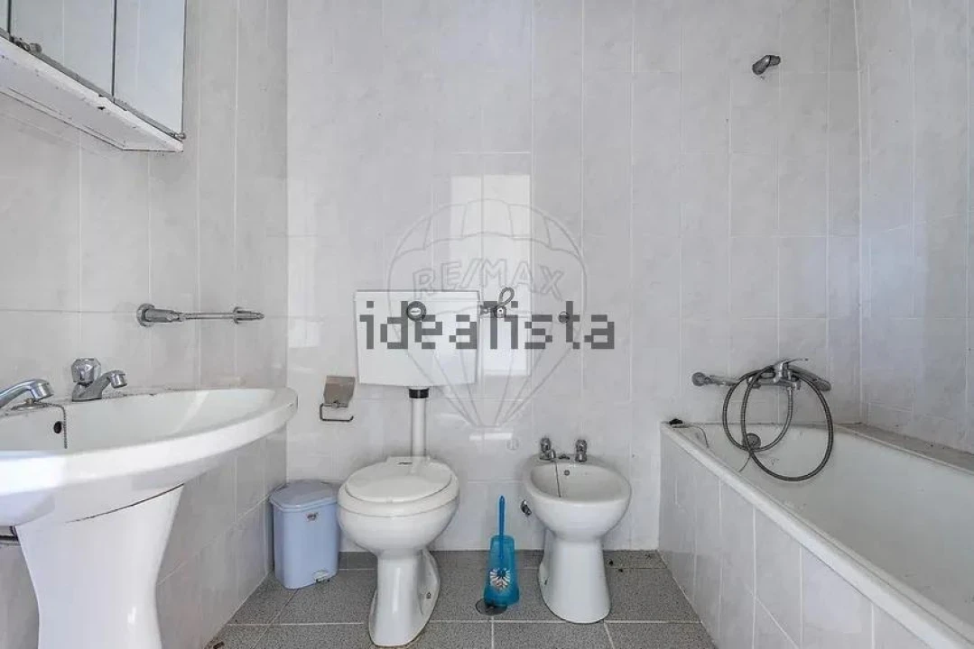 Moradia T2 para Venda em Passos Foto 8